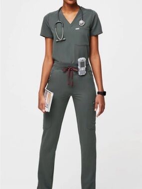 Figs Bonsai Women’s Yola Straight-Leg Scrub Pants Large Petite